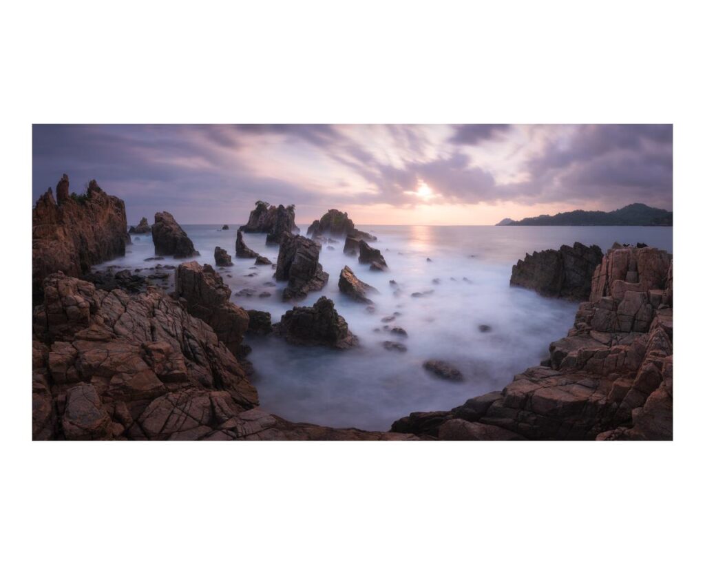 Fine photography works

Artist: Narulita Maharani

Title: Sculpted by time

Matt : Museum Board unknown brand
Frame : Alumunium unknown brand
Back Tapped Corner : Alumunium unknown brand
Glass : Glass 5mm
Paper : Ilford fineart baryta
Print : Inkjet (Digital)
Size Photo : 30 × 60 cm
Size MattBoard : 38 x 68 cm